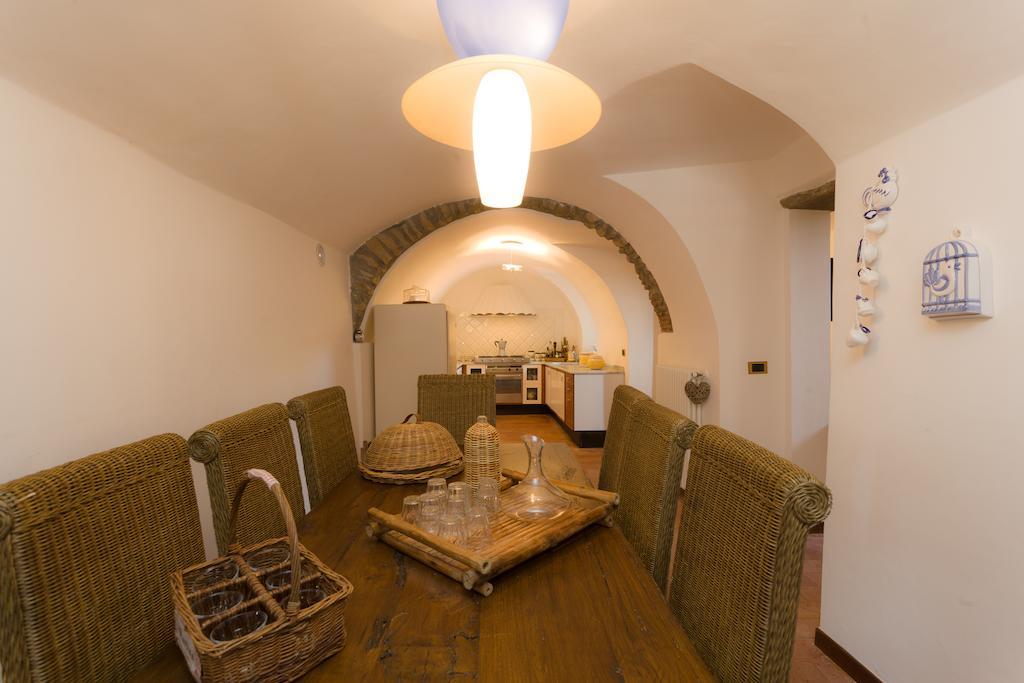 ベヴェリーノ La Cicalaヴィラ 部屋 写真